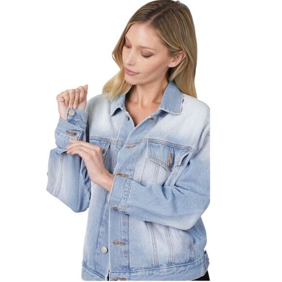 NWT OVERSIZED DENIM JACKET LIGHT BLUE - Picture 6 of 9